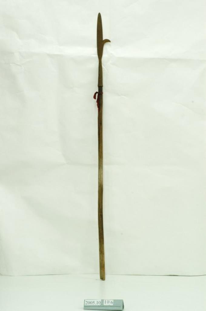 鐵製木柄鉤槍 (共1張)