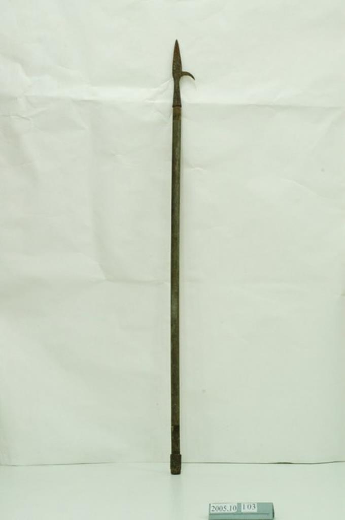 鐵製木柄小鉤槍 (共1張)