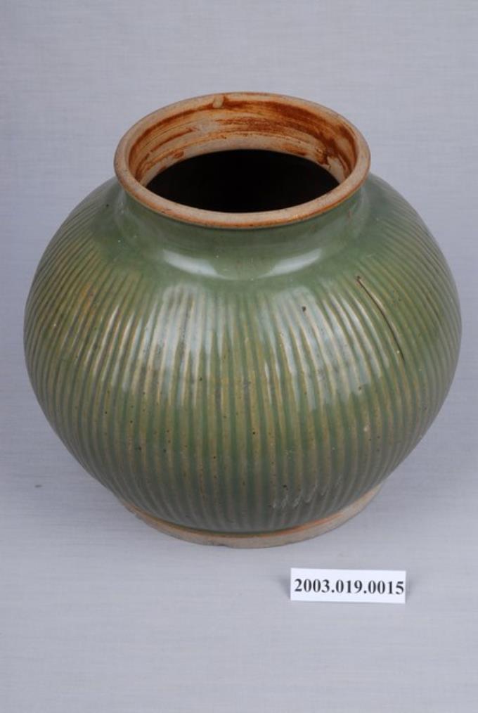 綠釉突稜圓陶罐 (共3張)