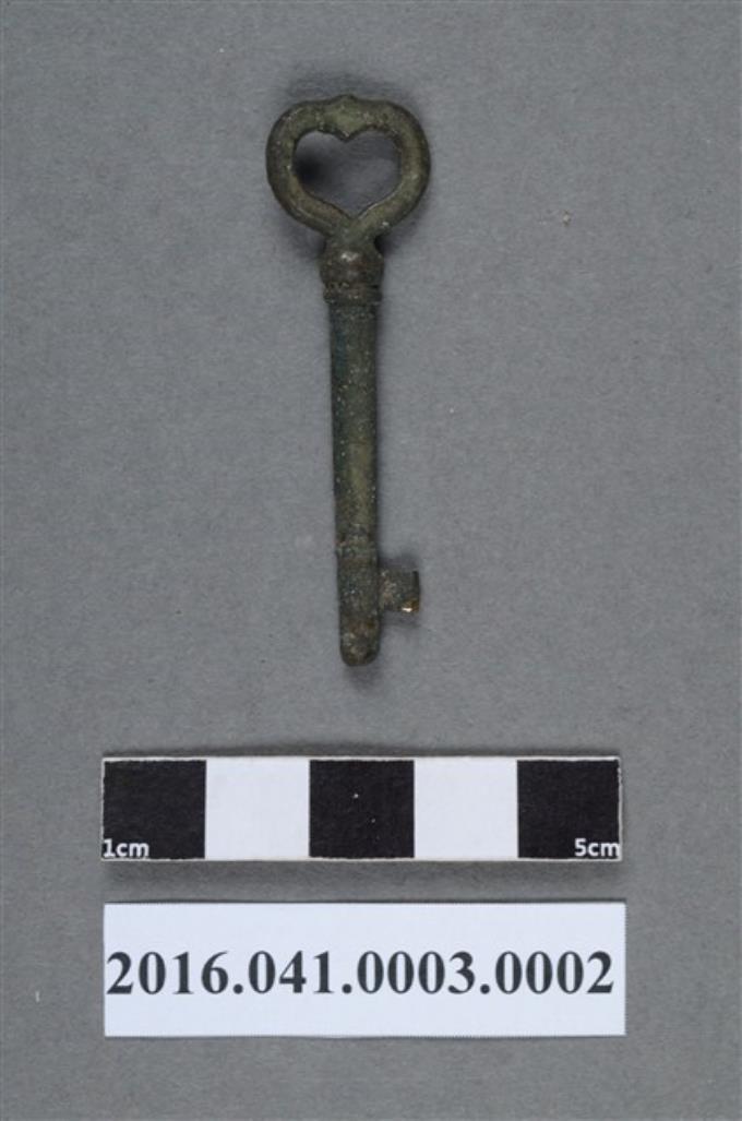 銅鎖鑰匙 (共4張)