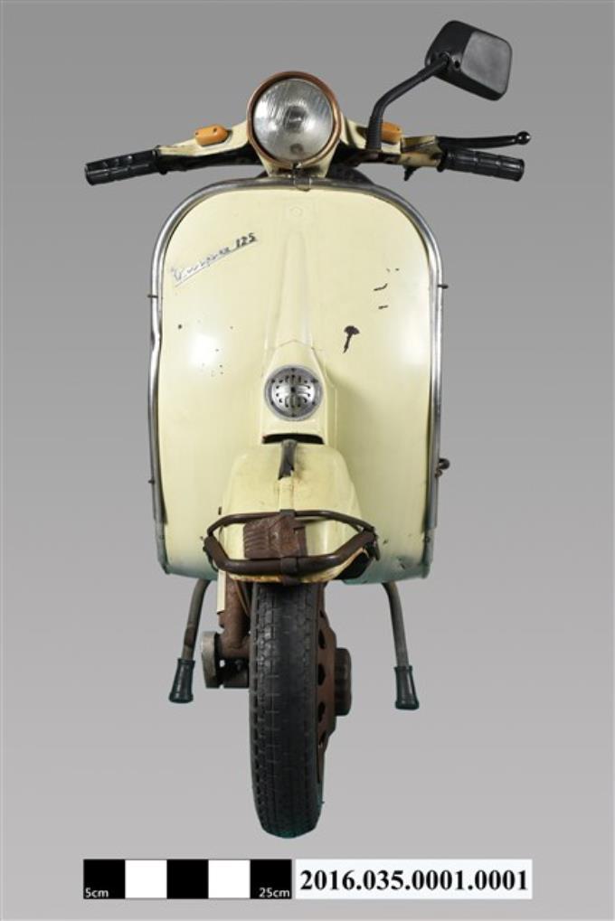 偉士牌VESPA 125 primavera機車 (共8張)