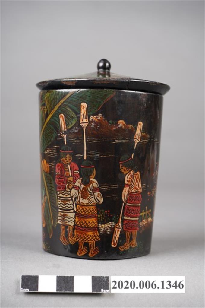 木製番女杵歌有蓋漆器茶杯 (共9張)