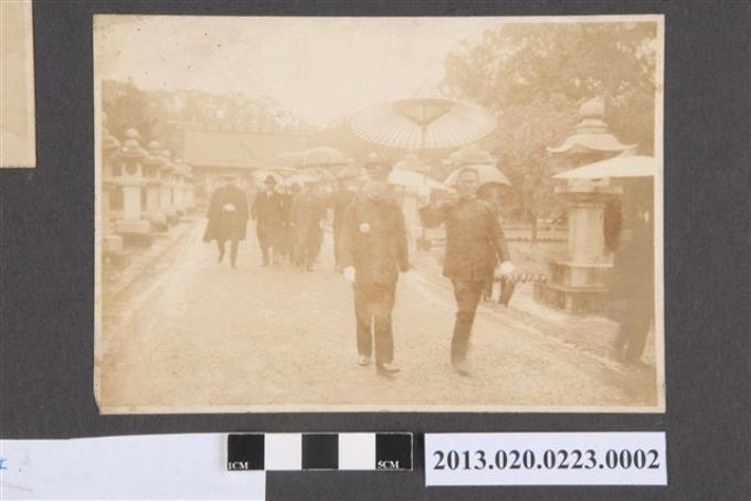 臺灣總督府官員參拜臺中神社 (共1張)