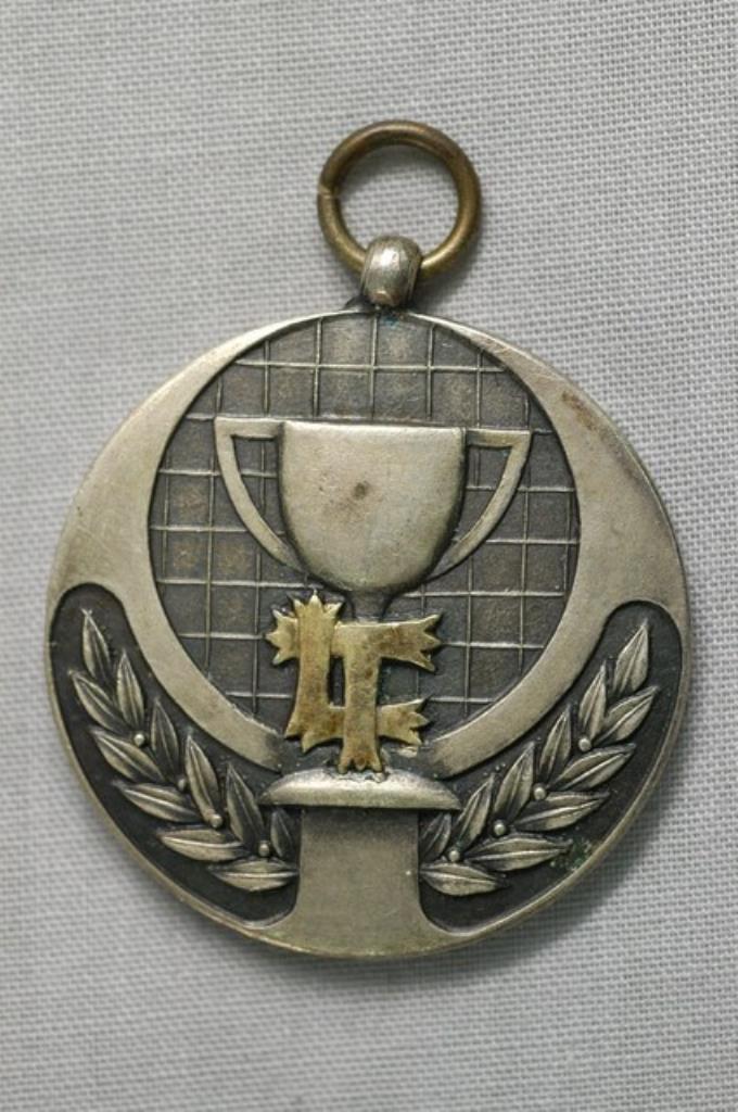第3回全島專賣局庭球大會紀念徽章 (共2張)