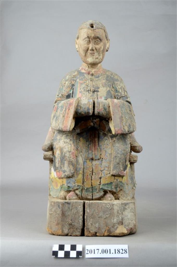 木雕女祖先像 (共9張)