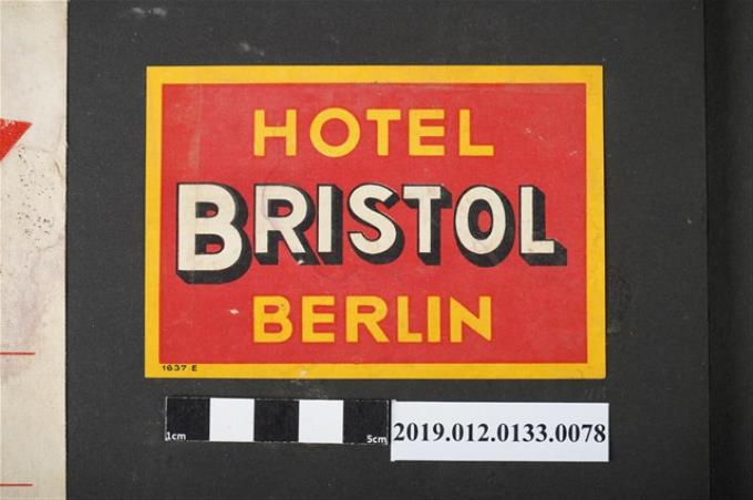 柏林布里斯托飯店商標 (共2張)