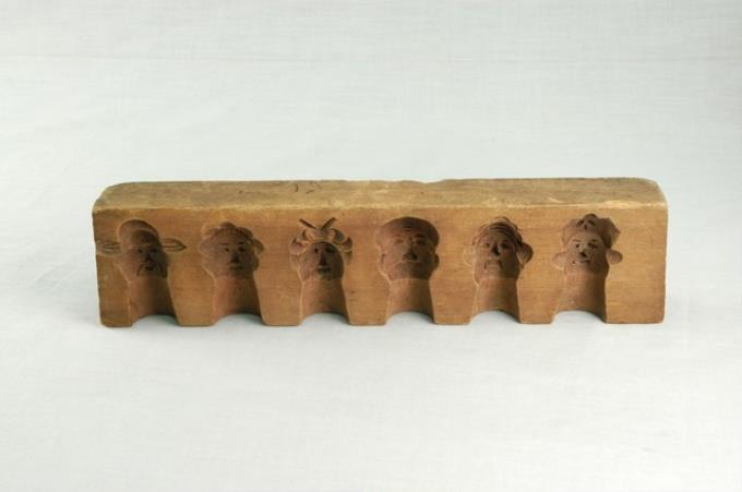 長條形單面雕人形糖塔模子 (共8張)