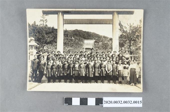 台南小學生遊台灣神社 (共5張)