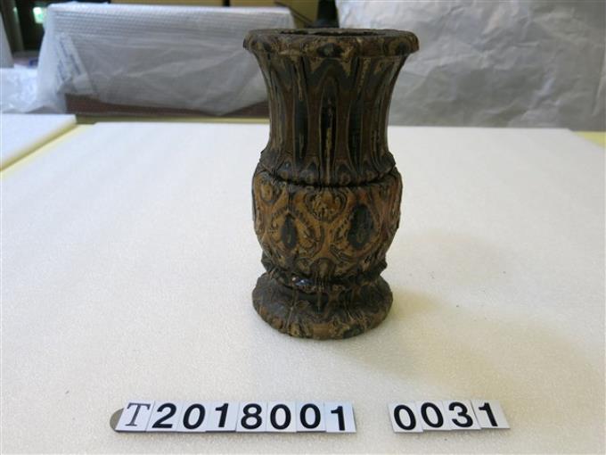 木製漆器大花瓶 (共1張)