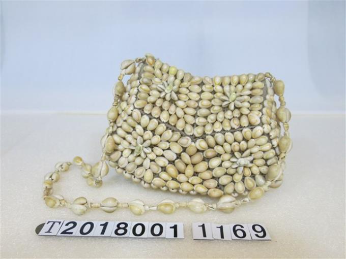 貝殼串珠女式側背包 (共1張)