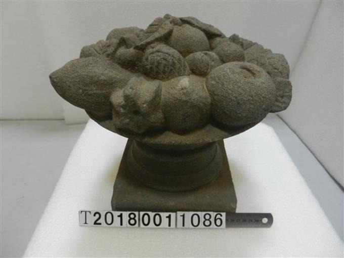 水果造型石雕(1) (共1張)