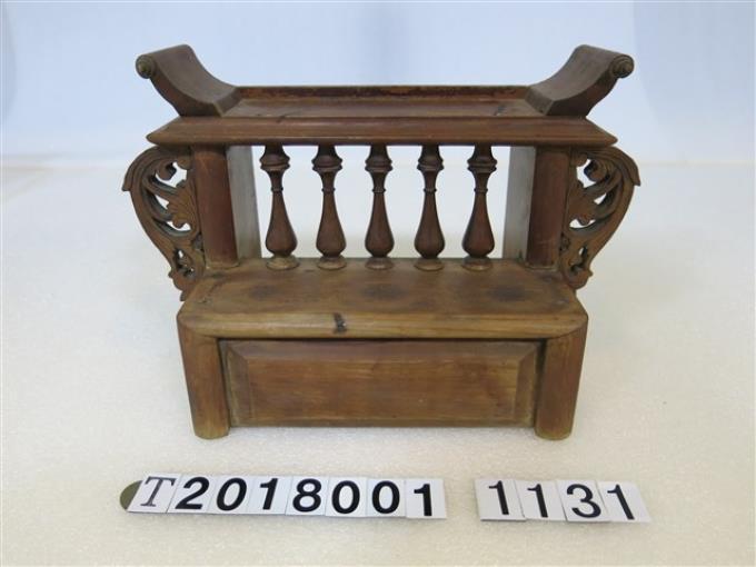 漢人木雕薦盒 (共1張)