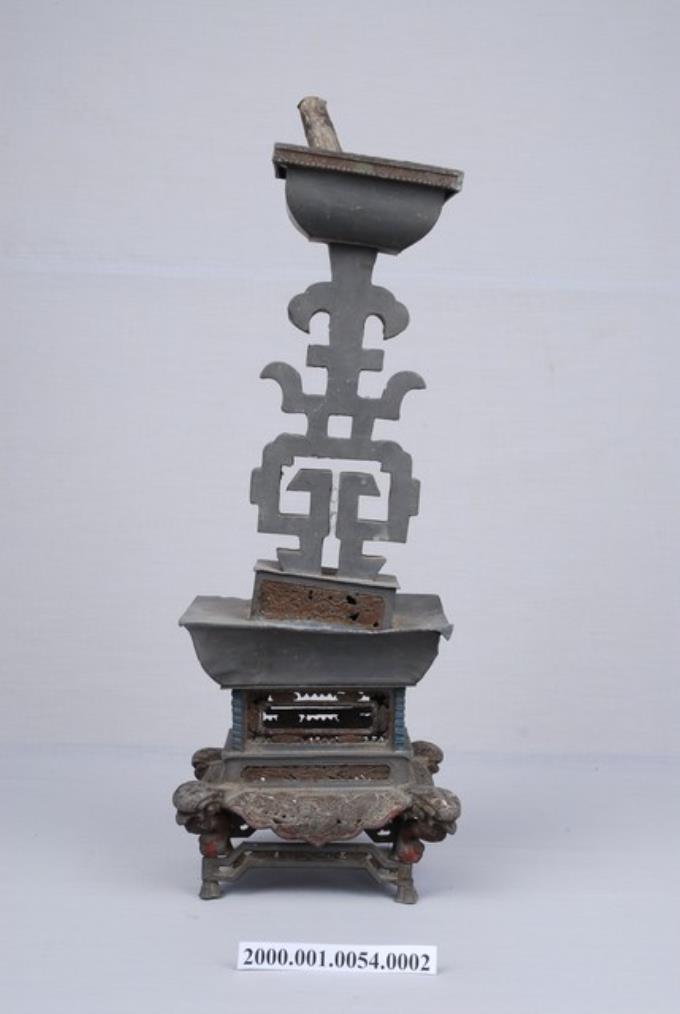 錫製壽字燭臺 (共3張)