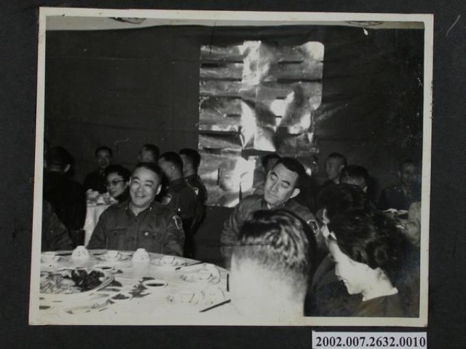 彭指揮官參與馬祖地區2月分擴大慶生會 (共2張)