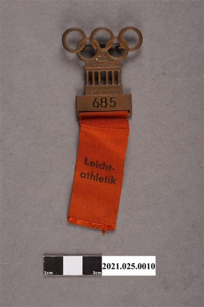 1936年柏林奧運田徑選手記念章 (共5張)