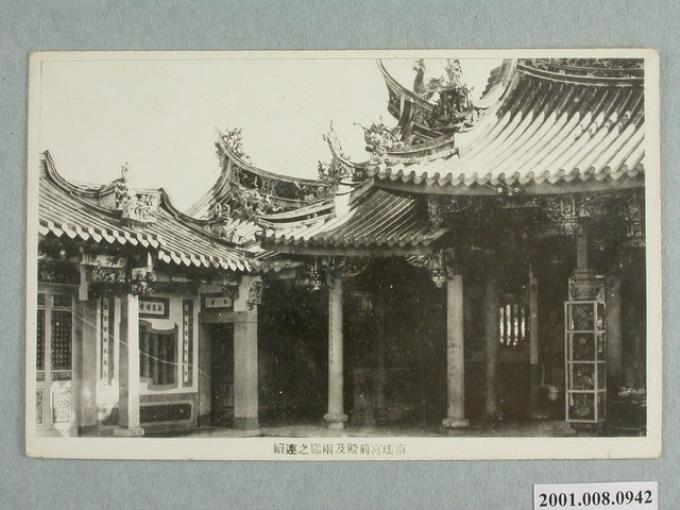 彰化南瑤宮前殿及兩廊之連續 (共2張)