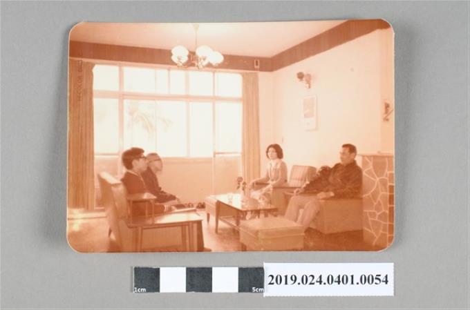 柯旗化家人於台北羅斯福路住宅的照片 (共2張)