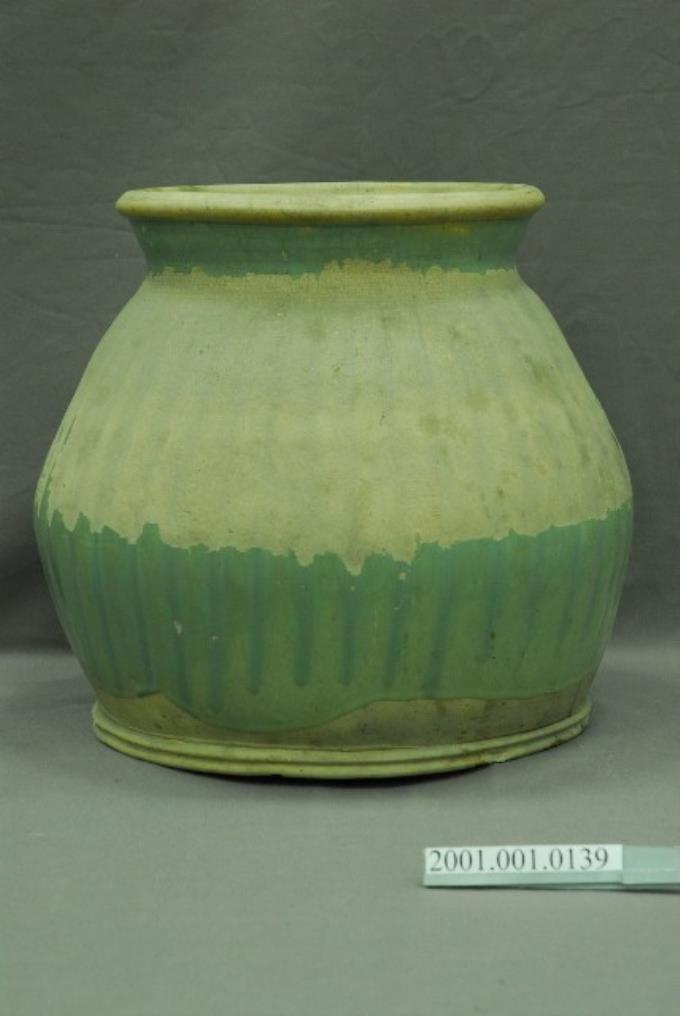 綠釉直紋油罐 (共5張)