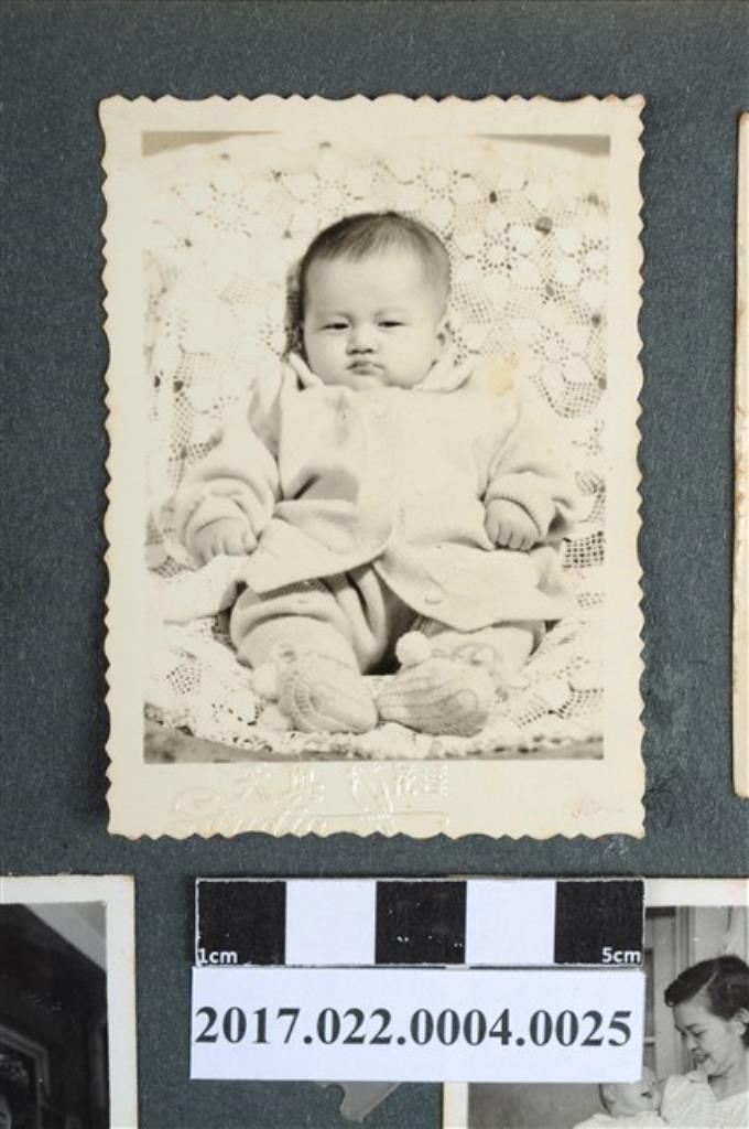 國華先生大女兒嬰兒照 (共2張)