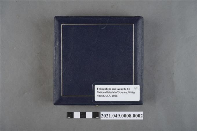 李遠哲1986年美國總統科學獎章外盒 (共7張)