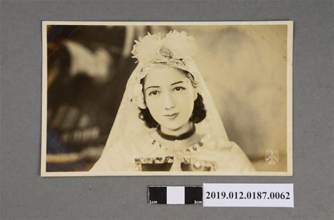 寶塚劇團披頭紗女子劇照 (共5張)