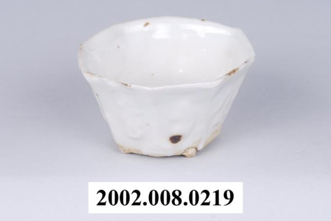 德化窯白瓷八角杯 (共3張)