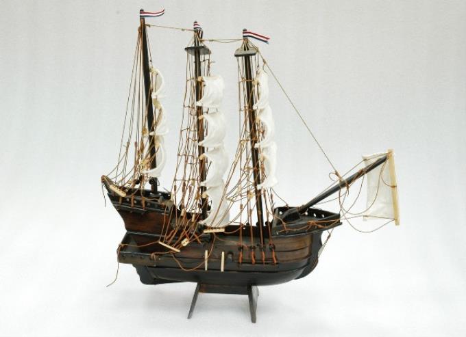 仿荷蘭古帆船模型