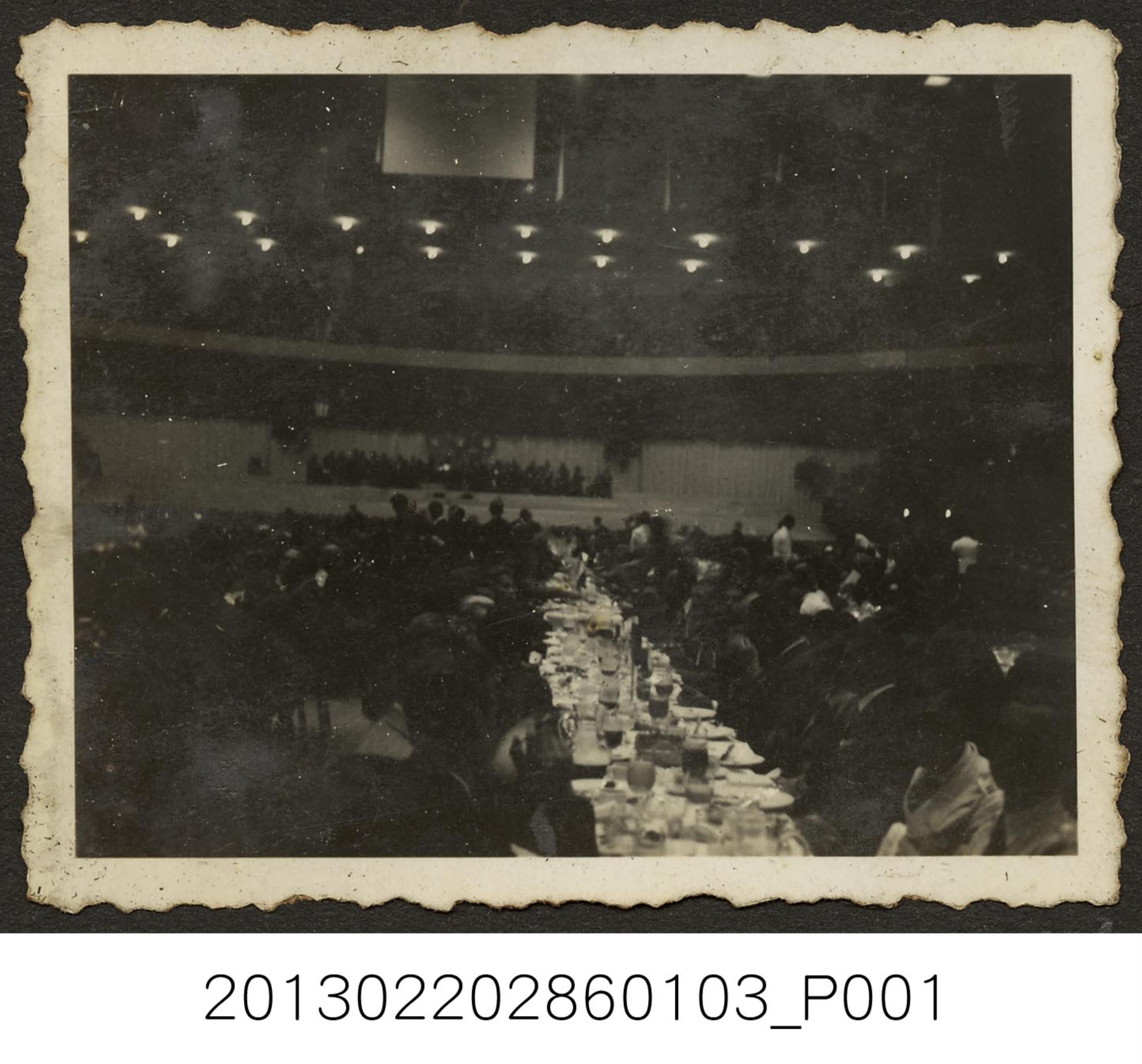 1936年柏林奧運閉幕當晚的歡迎會場照 (共1張)