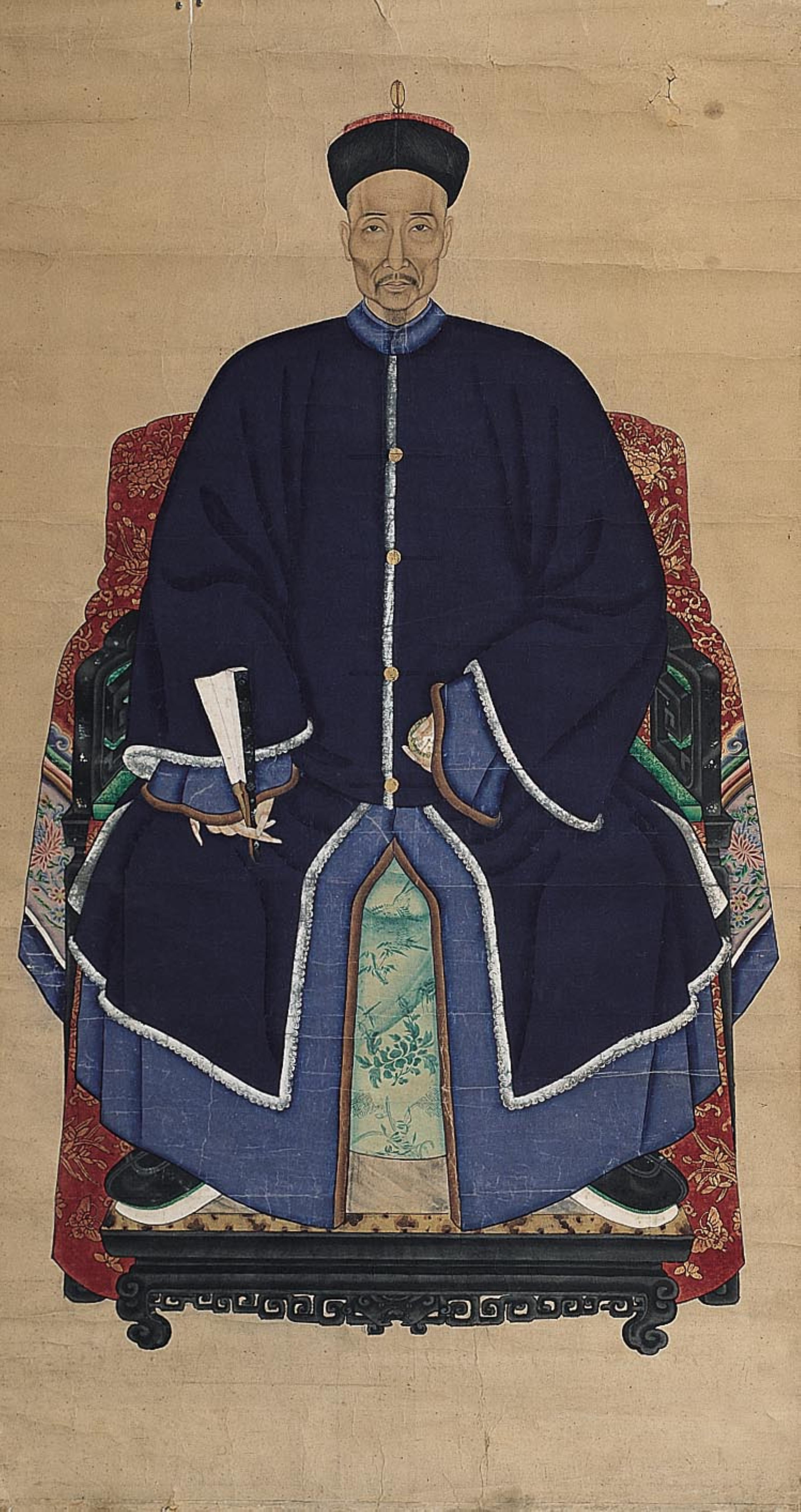 彩繪坐姿官服男祖先畫像 (共1張)