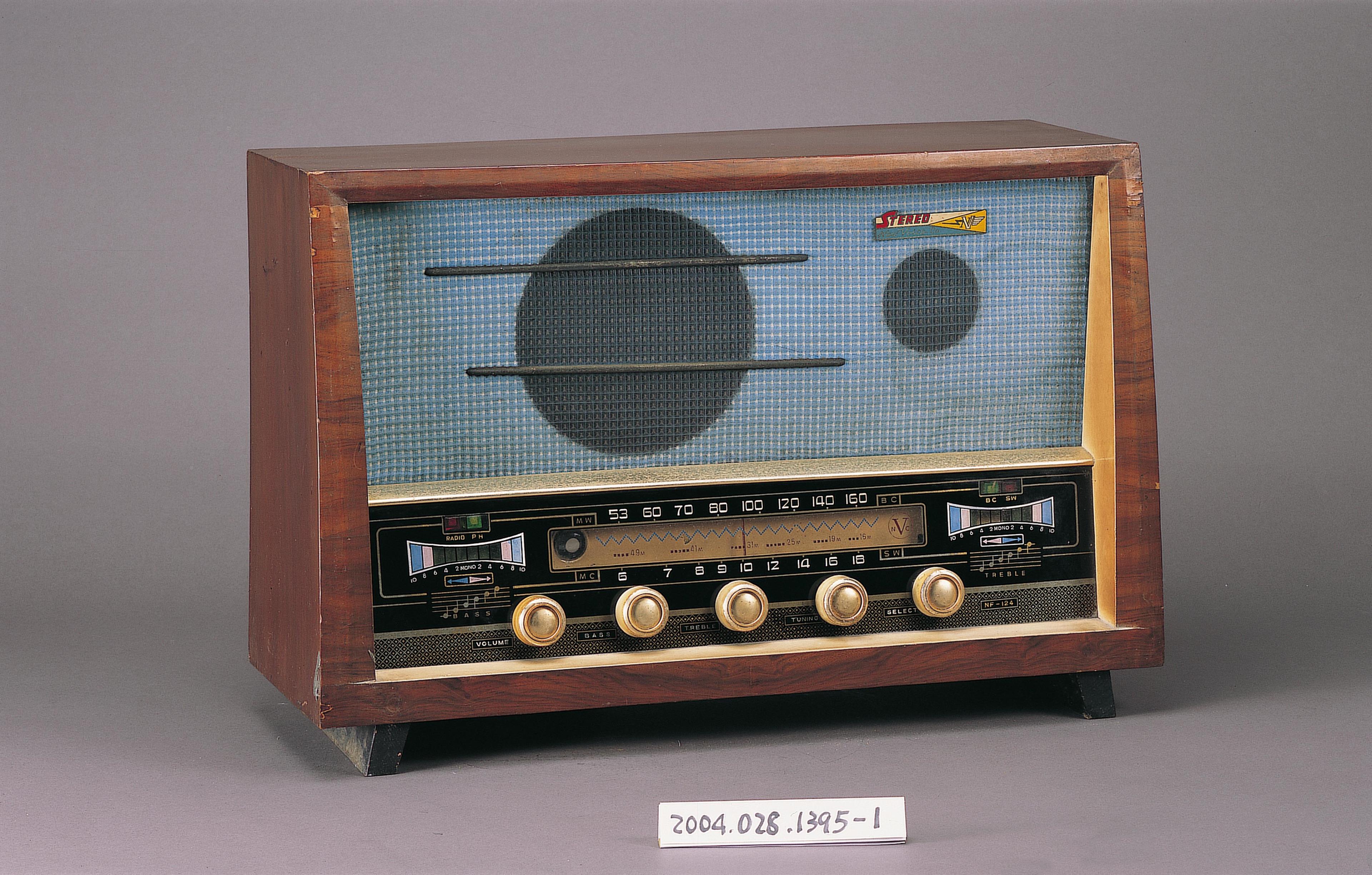 收音機 (共3張)
