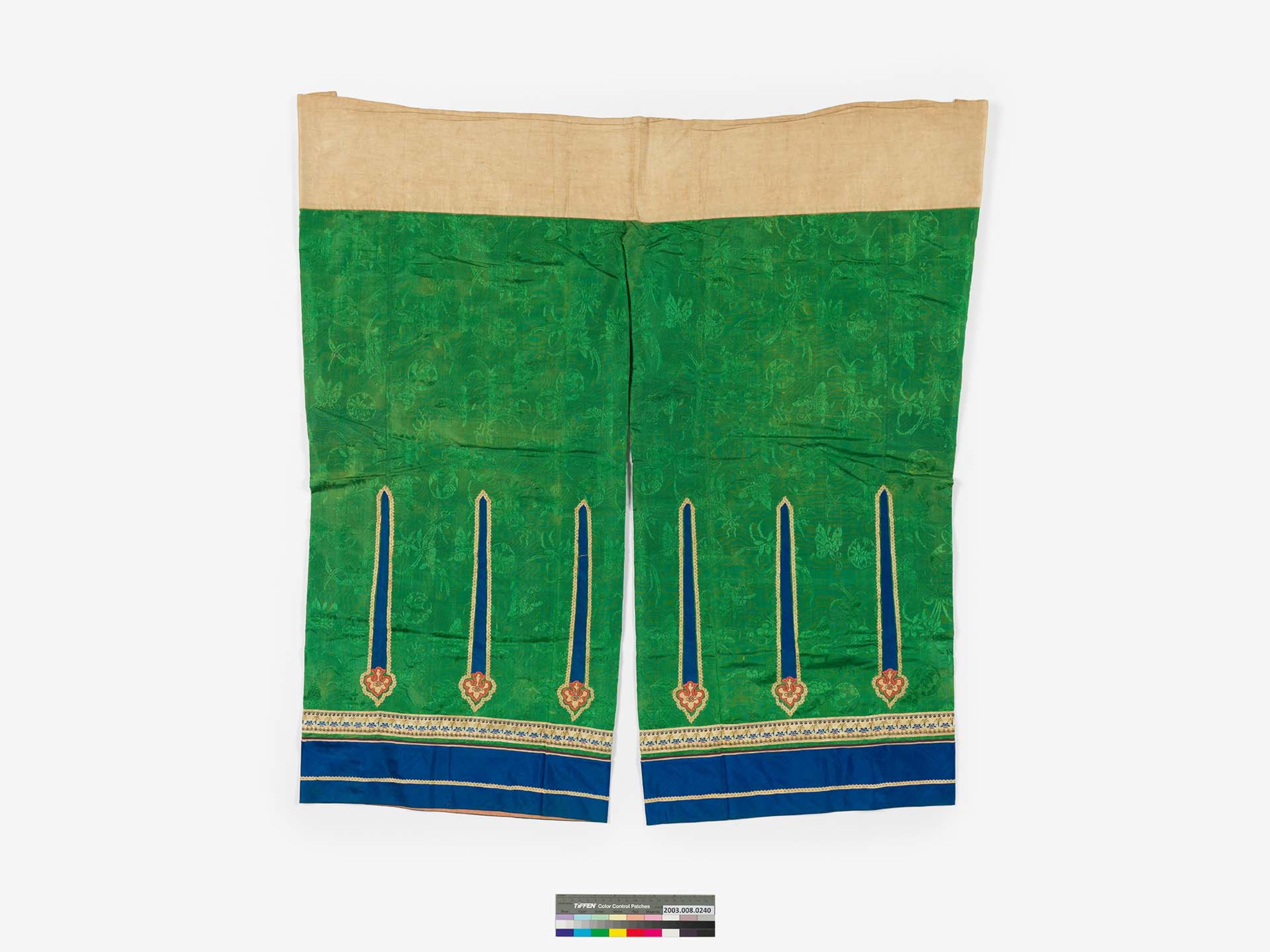 綠色絲質緹花劍帶條紋飾邊開襠女褲 (共2張)