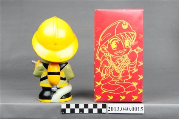 臺南縣義消總隊1999年消防寶寶瞄子手消防人員存錢筒